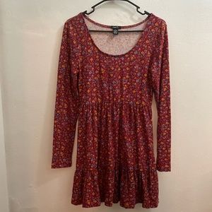 Long sleeve flower pattern baby doll dress